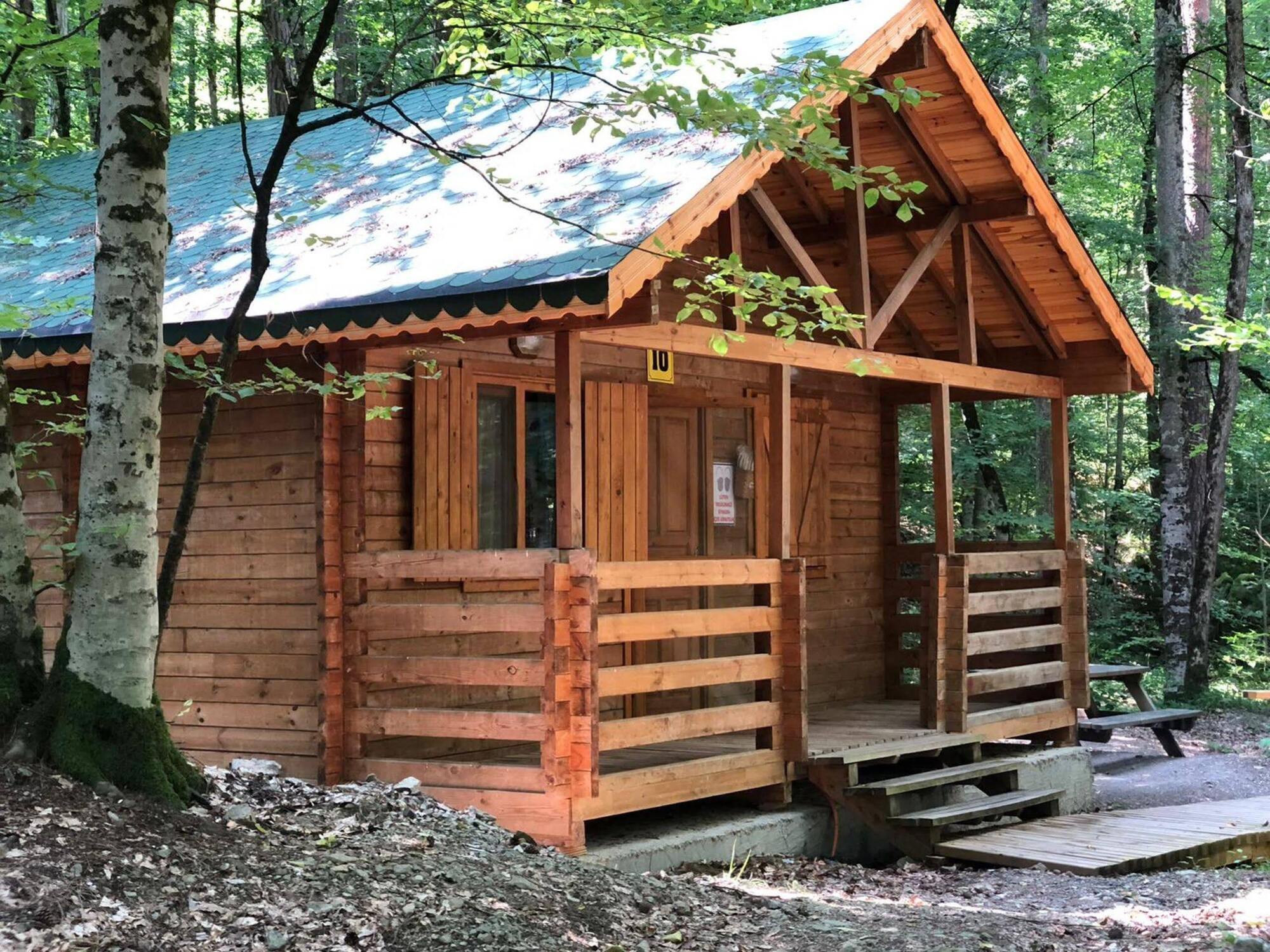 Hostal Habitat Mesire Mengen Exterior foto